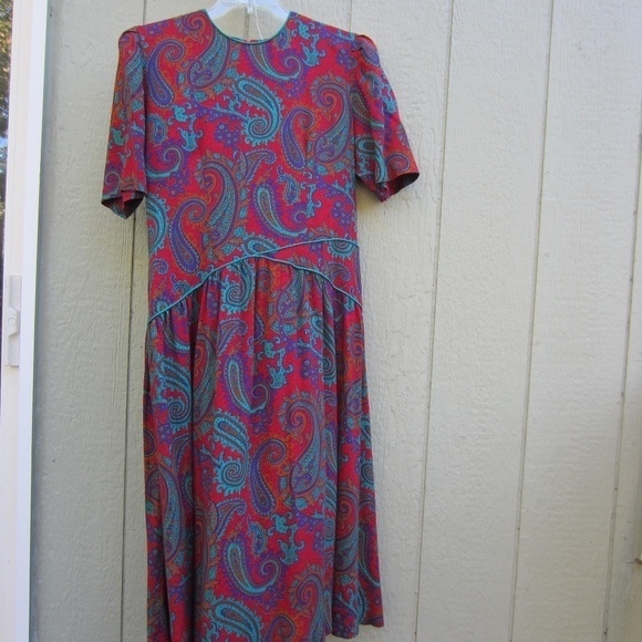 Vintage B.G.B  LTD Madi Dress Women's 16 Red/Blue Paisley Zip Back Boho  USA - Picture 1 of 14